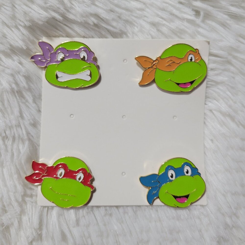 TMNT Pin Set